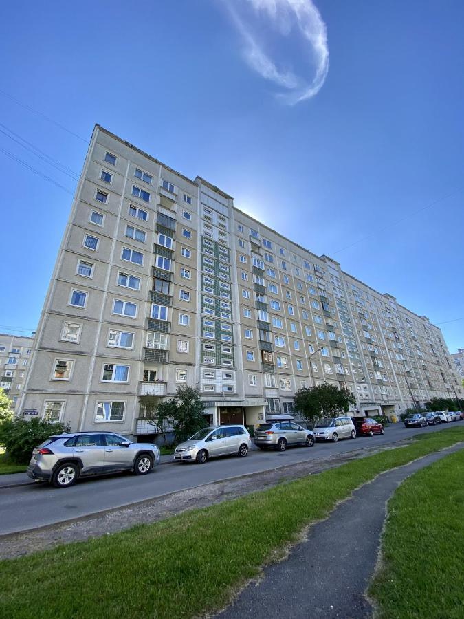 Spacious 3-Room Apartment & Parking Riga Buitenkant foto